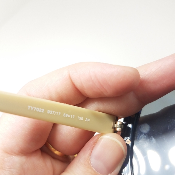 Tory Burch RX Olive Block T-Hinge Sunglasses 937/17 - Picture 9 of 14